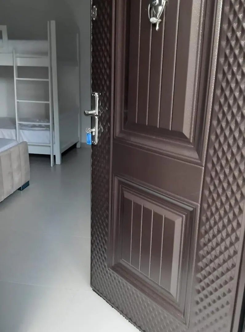 Guest House Emi Berat Apartment